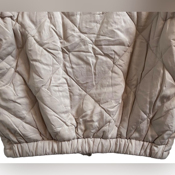 ⭐️HOST PICK⭐️BLANK NYC Warm Hearts Quilted Faux Shearling Coat Lt Beige L✨NWT✨ - Picture 11 of 15